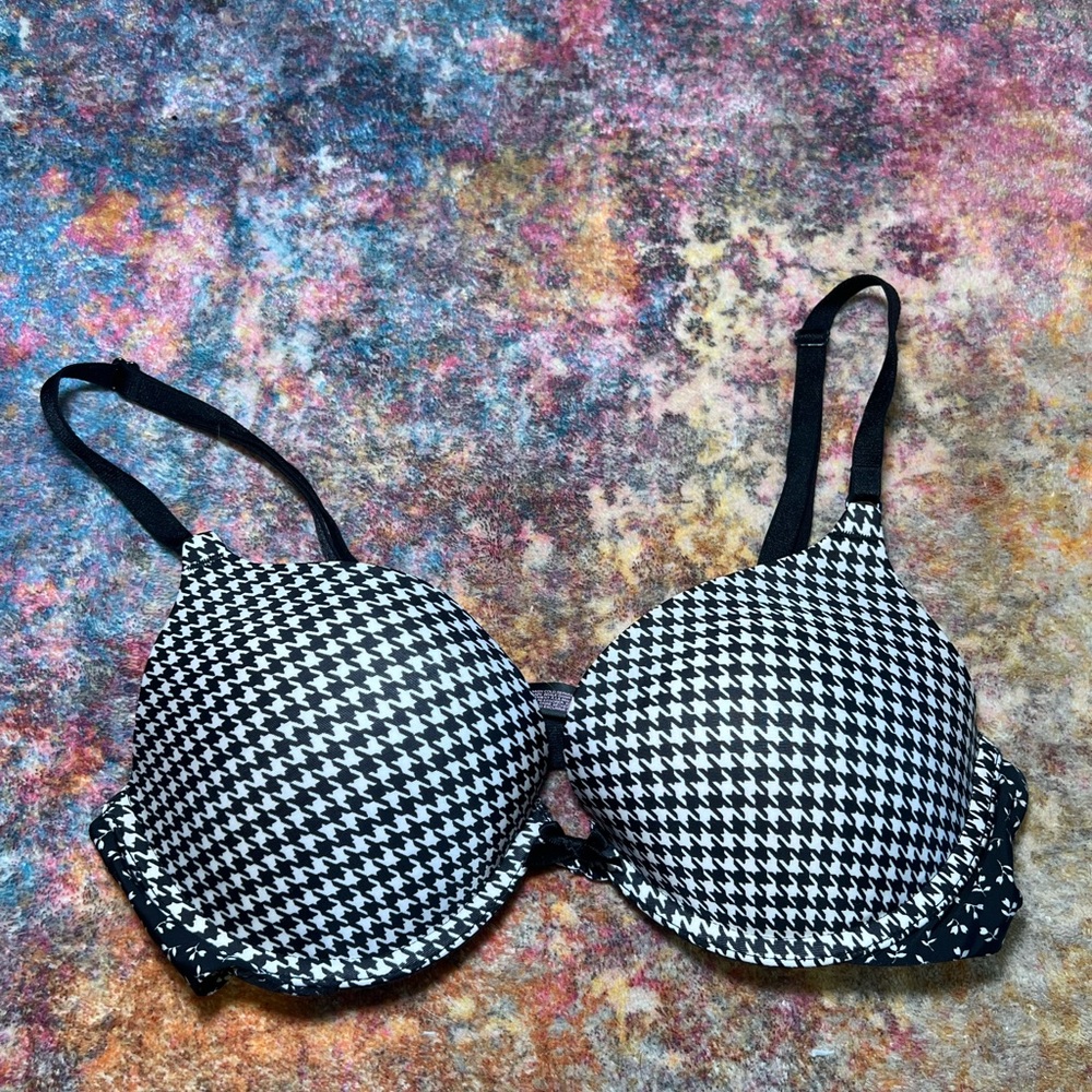 Victorias Secret Black and White Houndstooth Bra push up